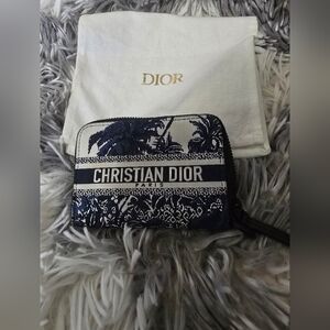 Pre Owed Dior  Zipper Wallet